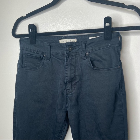 Bullhead | Black Distressed Skinny Jeans 5 - Picture 3 of 6